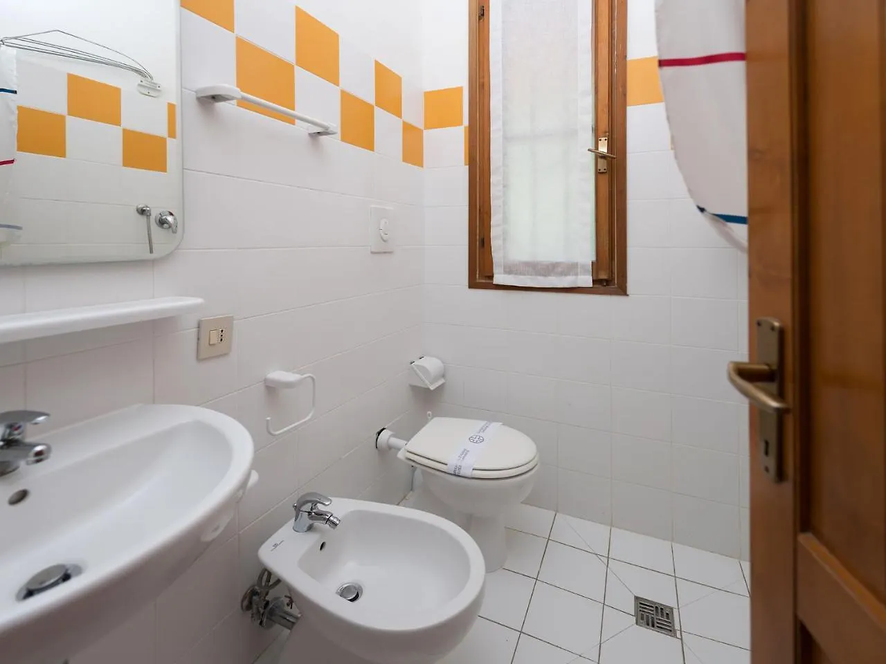 Belvilla By Oyo Bungalow On The Adriatic Coast 리도 디 스피나 0*,